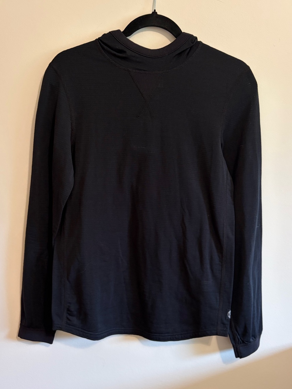 REIGNING CHAMP - NWT size xs , black Polartec Power Grid Hoodie